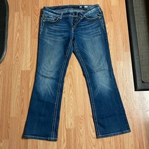 Miss Me JE5662ER easy bootcut. Size 32
